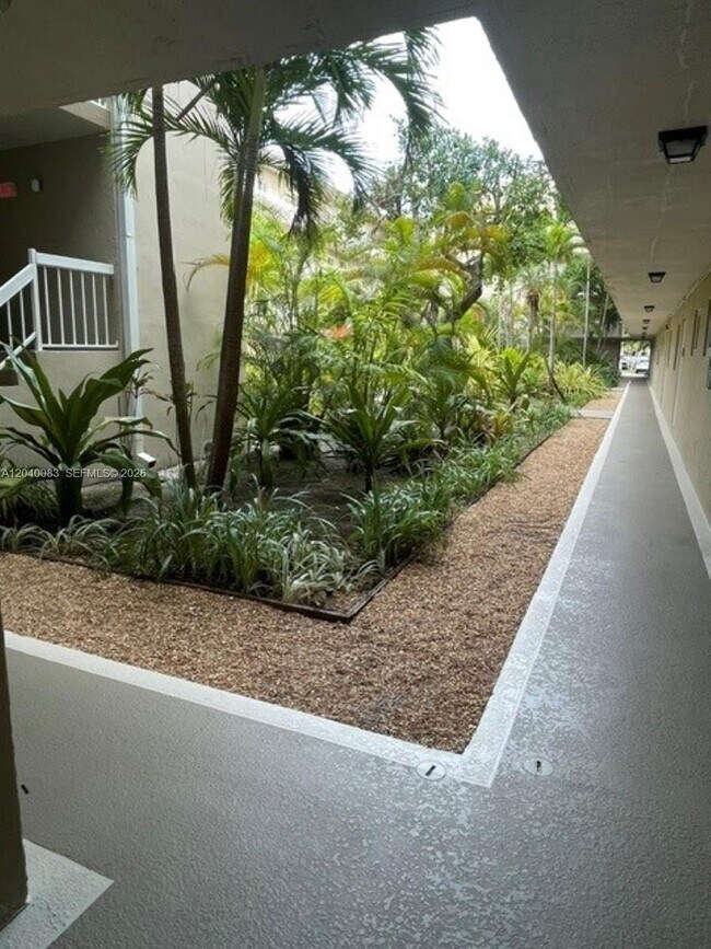 Building Photo - 8103 Camino Real