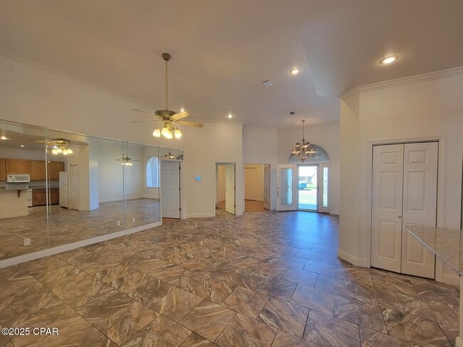 Building Photo - 7327 Rodgers Dr