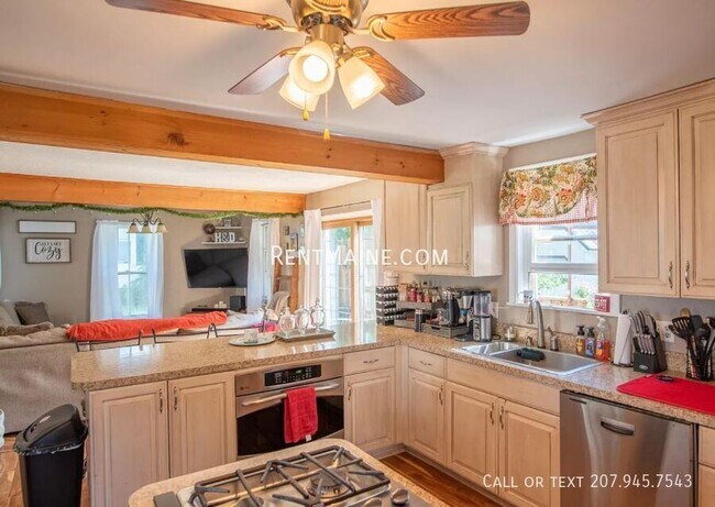 Building Photo - 78 Seventh St.-