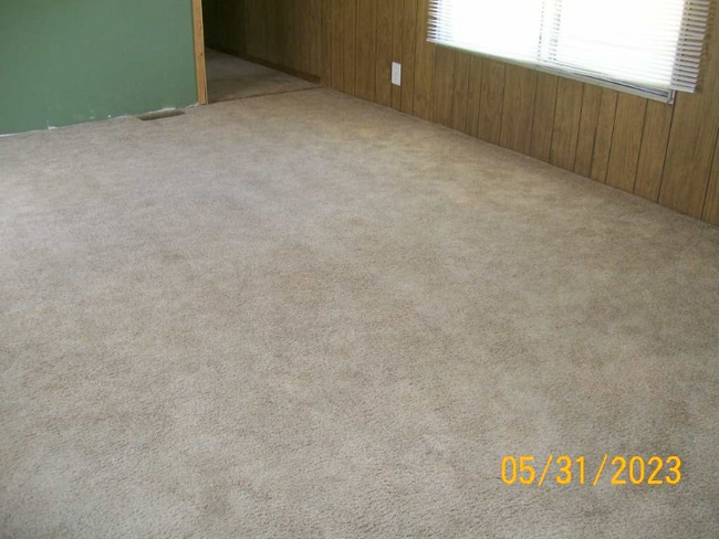 Building Photo - 13 Travertine Ln