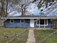 Building Photo - Updated Hessville 3 Bedroom Ranch