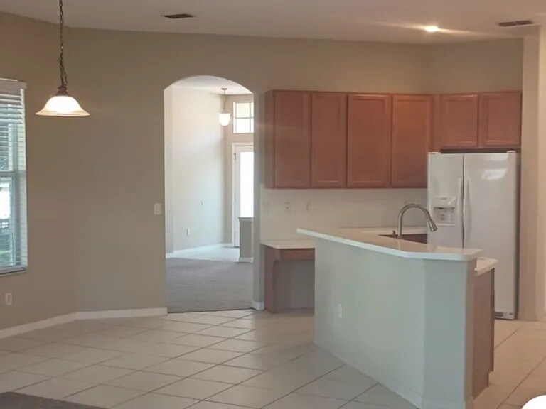 Building Photo - 14794 Edgemere Dr