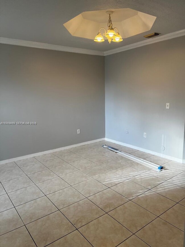 Building Photo - 110 SW 109th Ave
