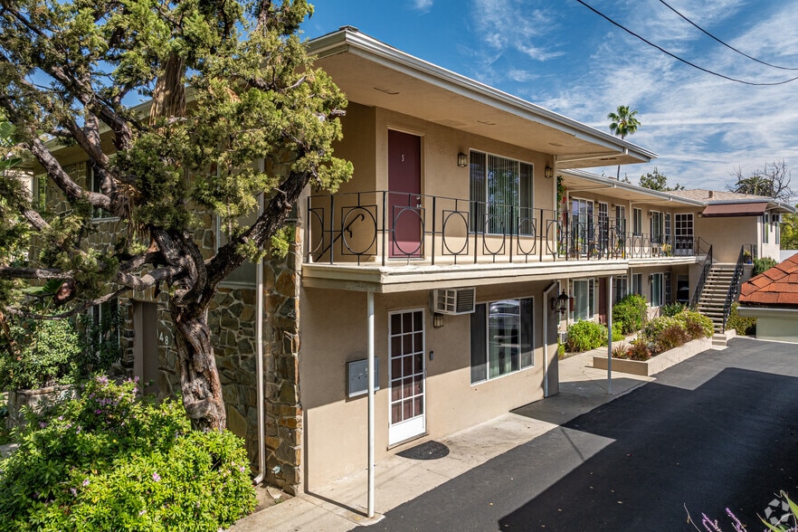 Alternate - 148 Catalina Ave