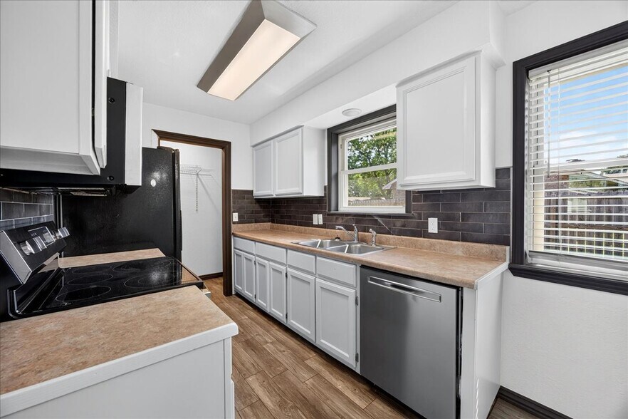 Building Photo - 2508 Purdue Cir