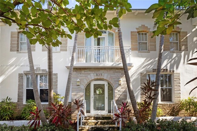 Primary Photo - 927 Euclid Ave