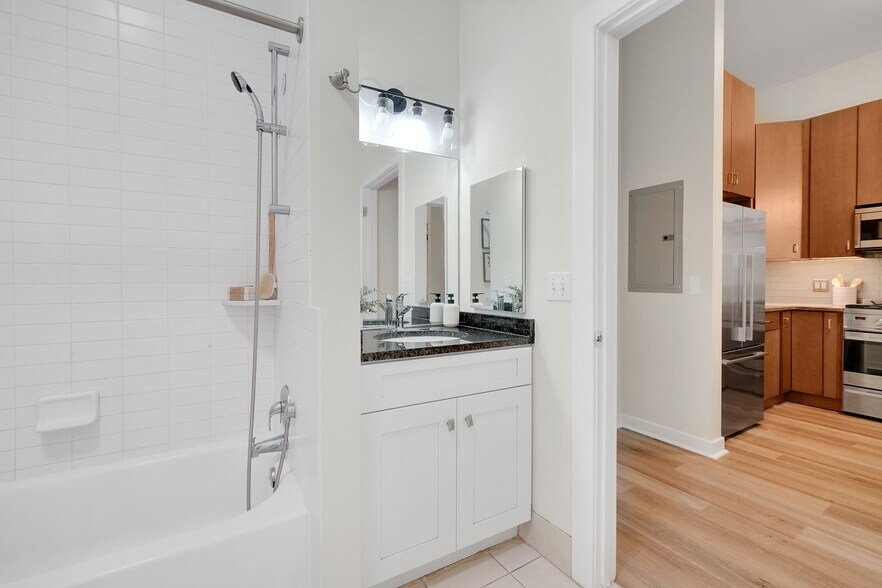 Building Photo - 1000 New Jersey Ave SE