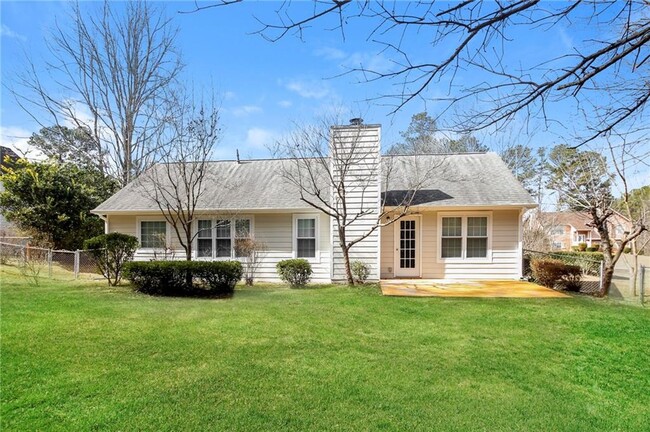 Building Photo - 122 Collins Dr
