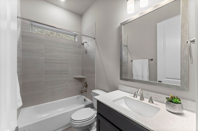 Building Photo - 2009 Capriccio Dr
