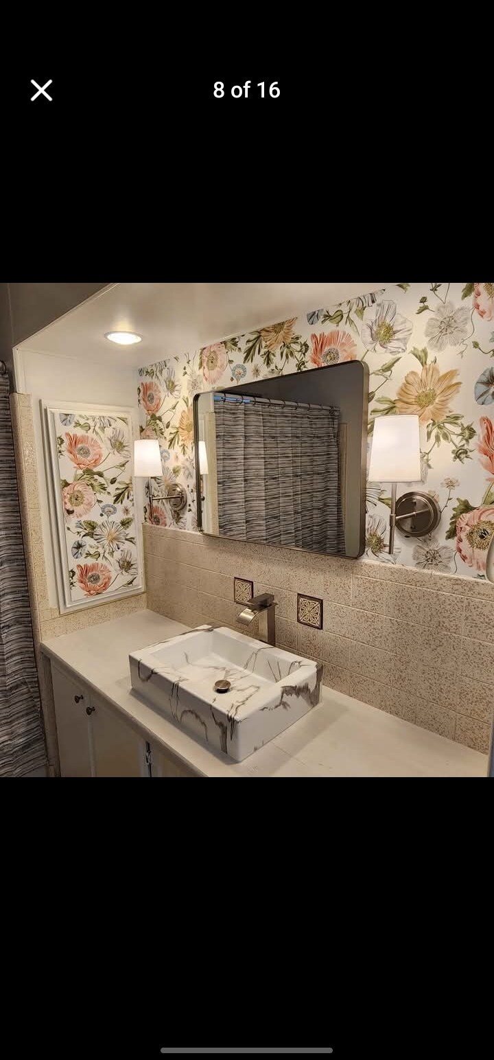 Building Photo - 82 Maple in the Wood