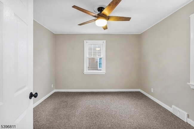 Building Photo - 26 Glaser Ave