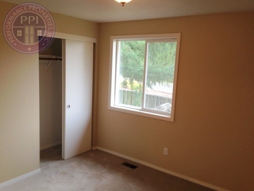 Building Photo - Tigard, Morning Hill - Summer Lake Neighborhood, Pet Friendly