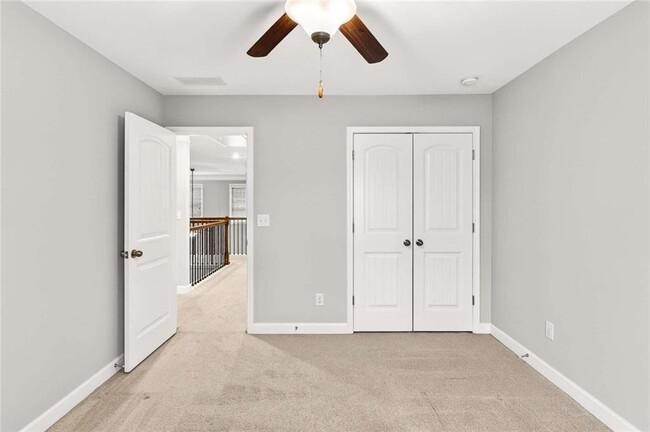 Building Photo - 4930 Alexandria Ave