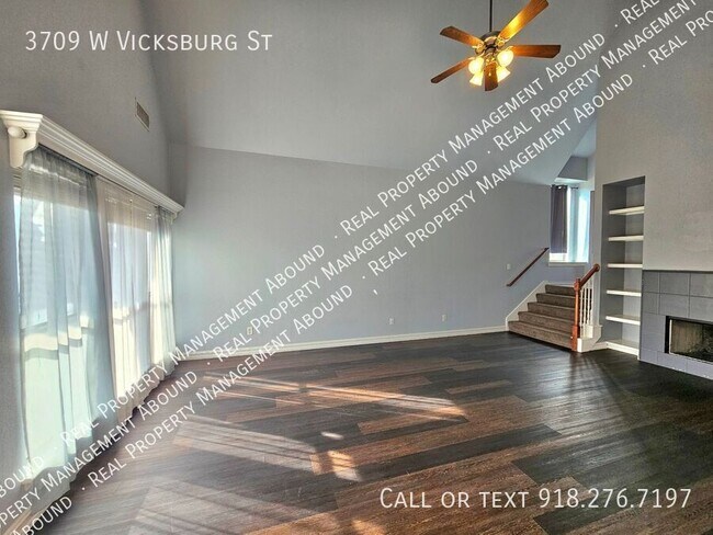 Building Photo - 3709 W Vicksburg St