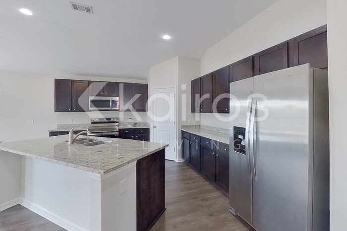 Building Photo - 101 Ebenezer Blf Wy