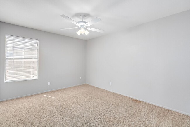 Building Photo - GORGEOUS home in the highly desired Arrowhead Ranch