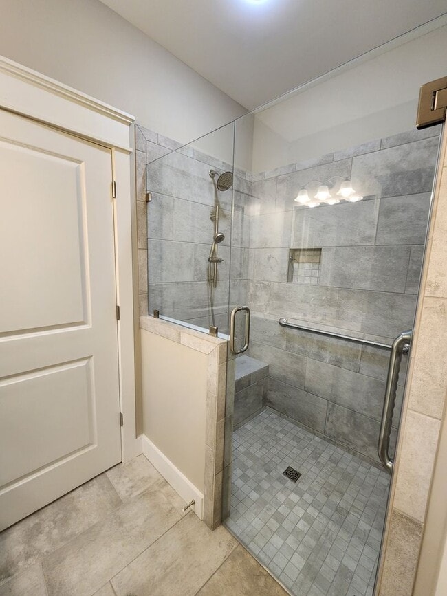 Building Photo - Black Mountain-Sweet Birch Commons***