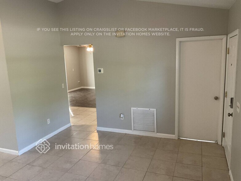 Building Photo - 1648 Raymore St NW