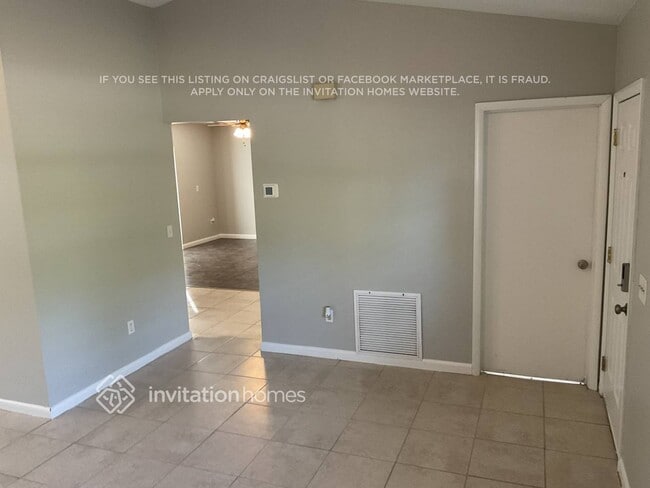 Building Photo - 1648 Raymore St NW