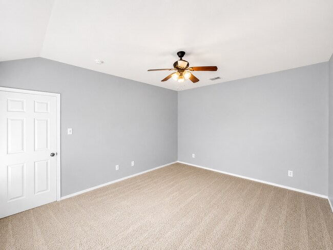 Building Photo - 10420 Devin Ln
