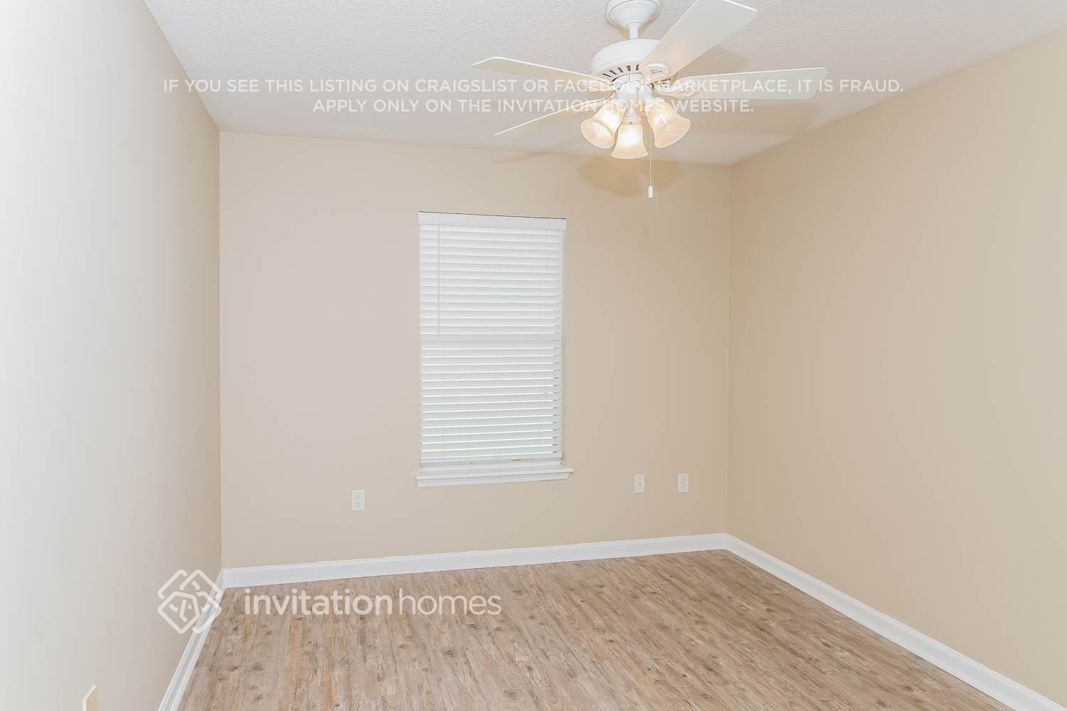 Building Photo - 1450 Cedar Grove Terrace