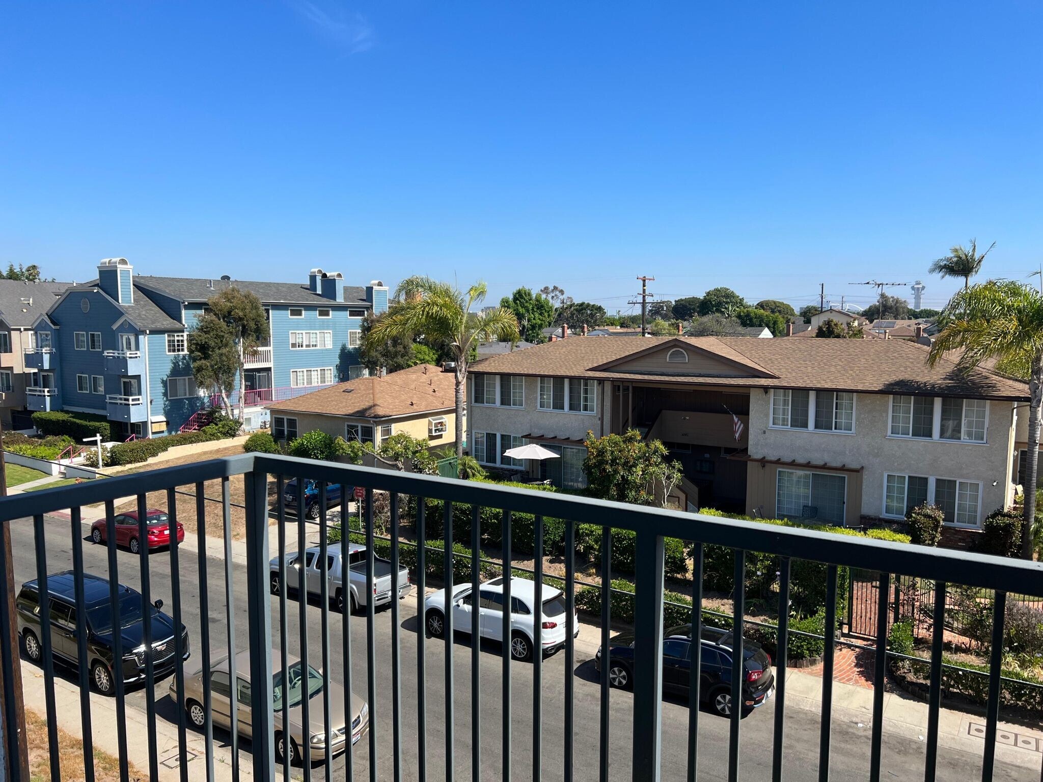 Building Photo - 6645 W 86th Pl