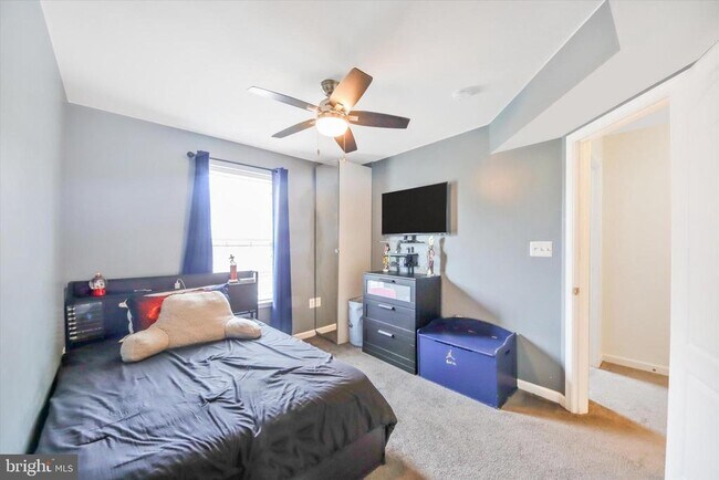 Building Photo - 1616 Wesbourne Dr