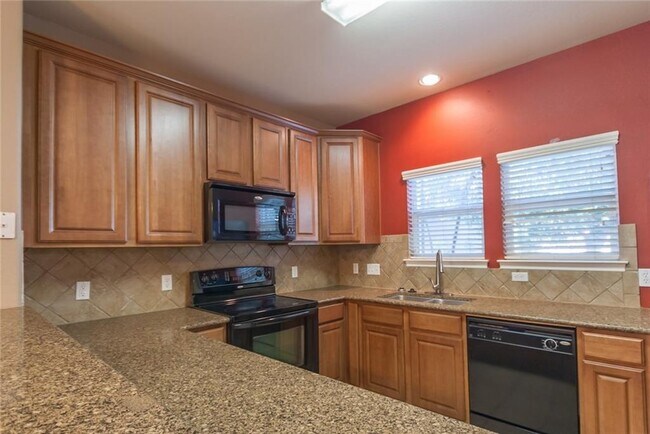 Building Photo - 642 Mcgarity-
