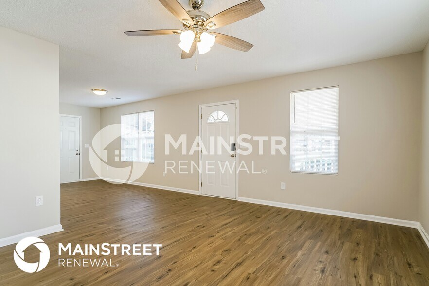 Building Photo - 240 Mitchell Ave