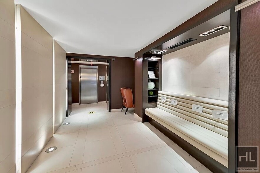 Building Photo - EAST 63 STREET