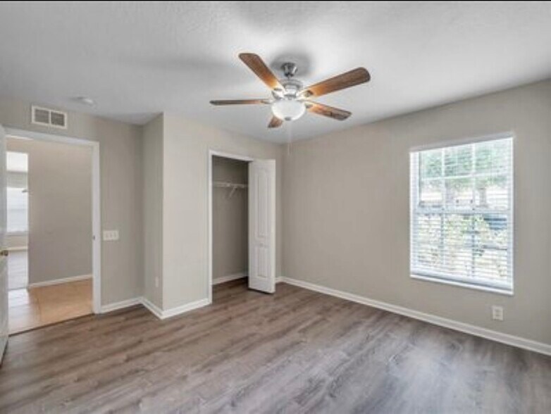 Building Photo - 13024 Early Run Ln