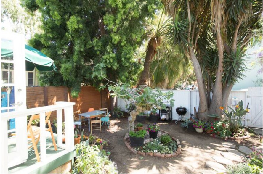 Building Photo - 1109 Cabrillo Ave