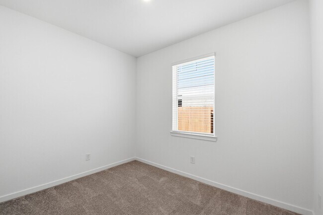 Building Photo - 21535 Banpo Bend Drive