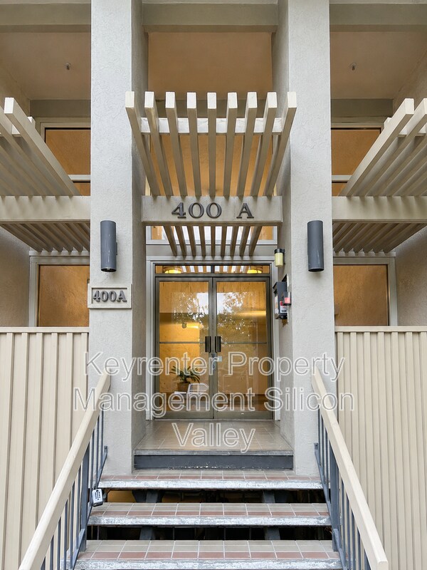 Building Photo - 400 Ortega Ave