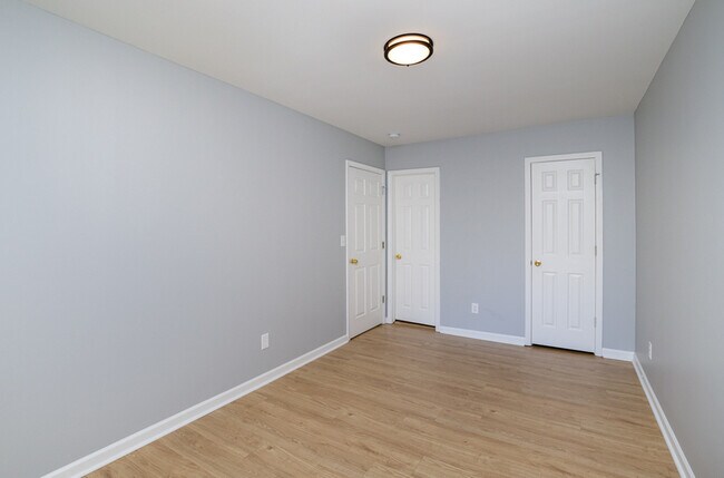 Building Photo - 4206 Wilson Ln