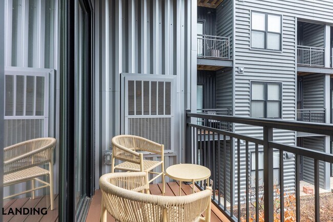 Building Photo - 11221 Synergy Dr