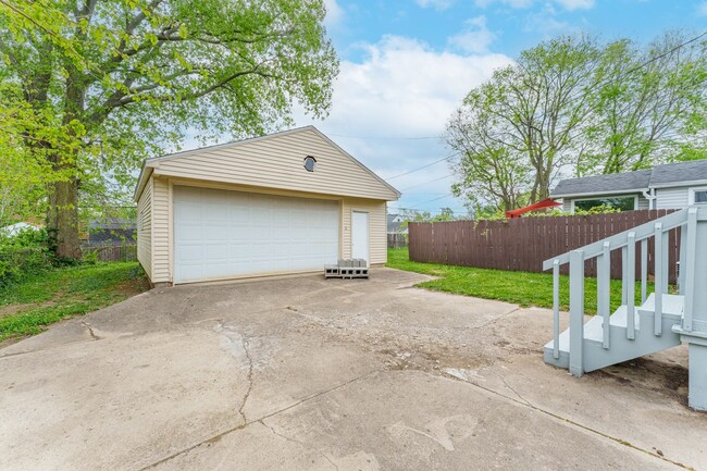 Building Photo - Completely redone 2 bedroom with 2 car garage