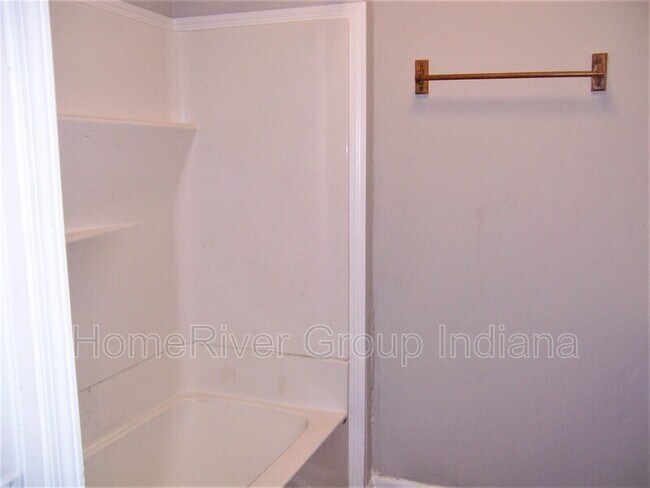 Building Photo - 3301 W 11th St