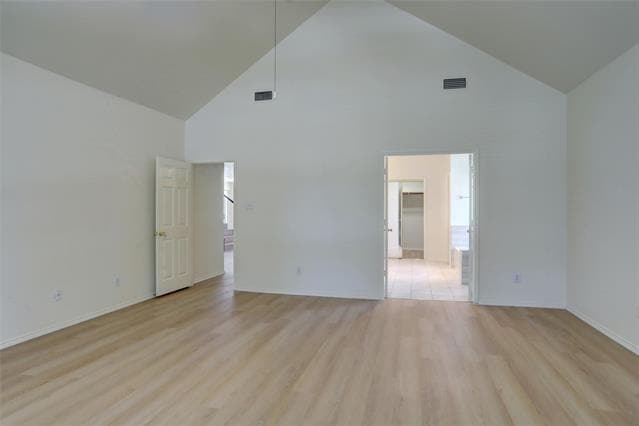 Building Photo - 3820 Cochran Dr