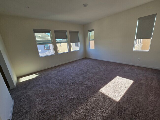 Building Photo - 3956 Aristotle Cir