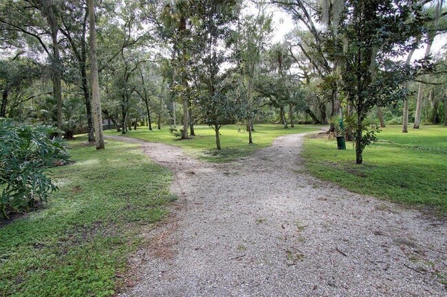 Building Photo - 8413 Costa Blanca Ct