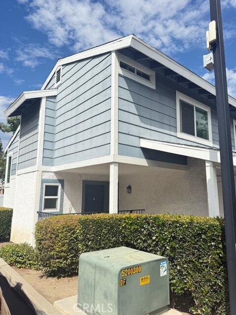 Building Photo - 1419 Millcreek