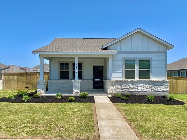 Primary Photo - 1509 Longhorn Ranch Dr