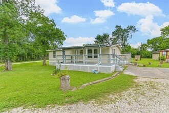 Building Photo - 1749 Max Rd