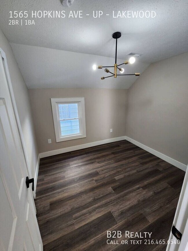 Building Photo - 1565 Hopkins Ave