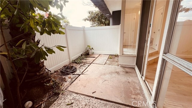 Building Photo - 17836 Magnolia Blvd