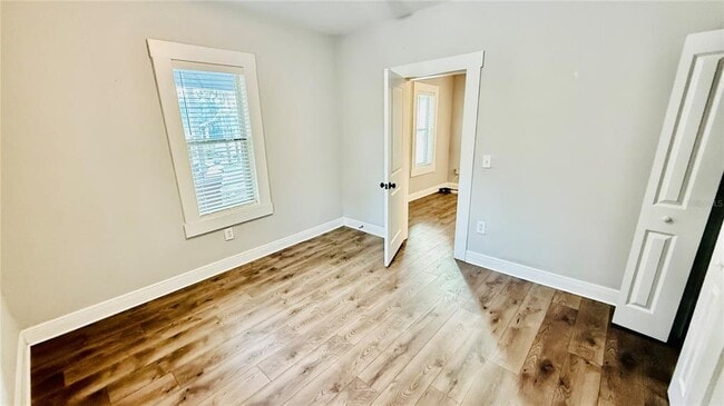 Building Photo - 1210 E 33rd Ave