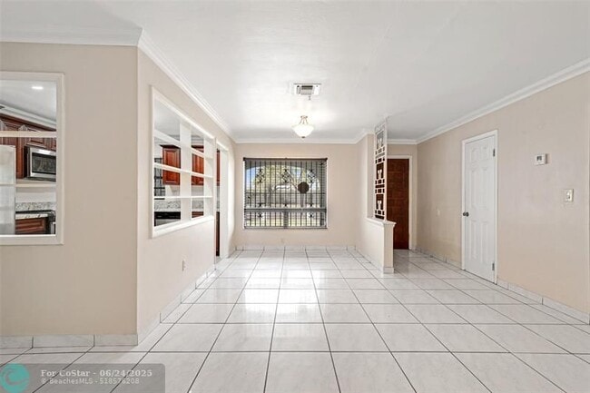 Building Photo - 4260 NW 173rd Dr