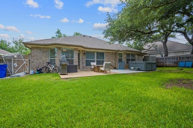 Building Photo - 1109 Red Ranch Cir
