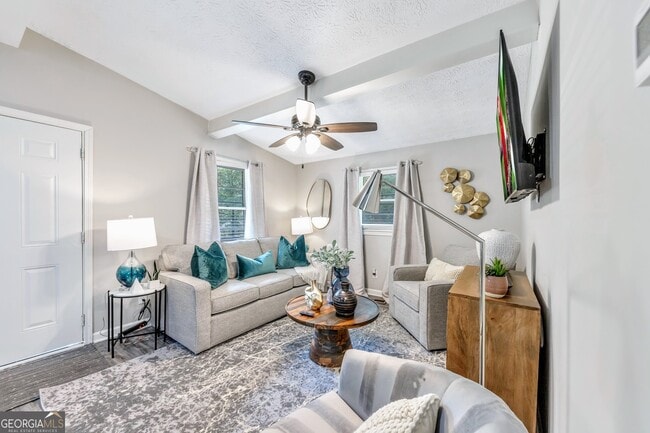 Building Photo - 165 Cole Lake Rd